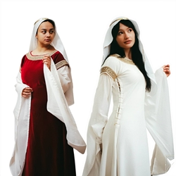 Noble Medieval Gown – 12th Century Bliaut Dress